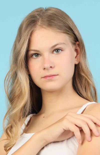 Алина Савсерис