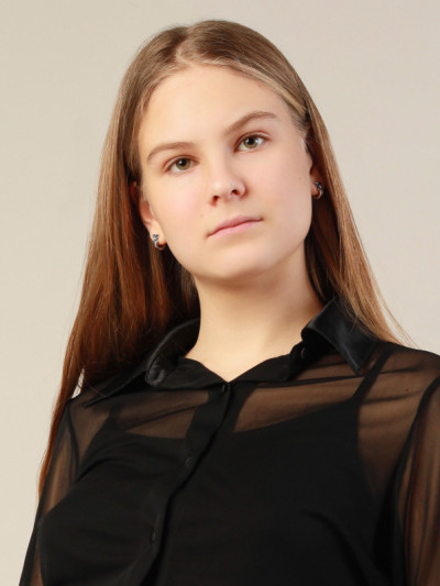 Алина Савсерис